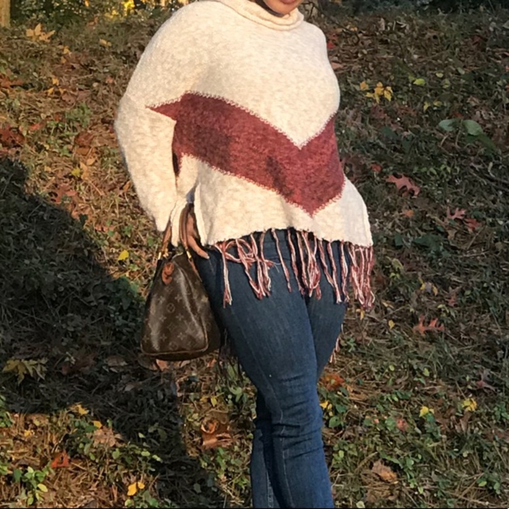 Sweater shawl